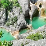 Apartamento Domaine De La Source, Charme & Piscine A *